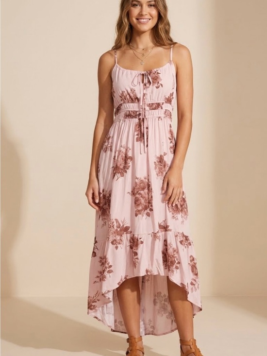 Streetwear Society Dresses & Skirts - Streetwear Society Pink Floral High-Low Maxi Dress